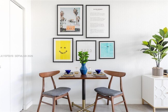 Photo - 1950 W 49th St Unit 413