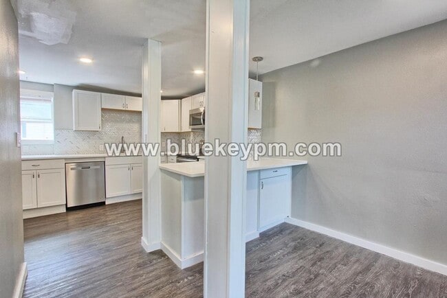 Photo - 1614 Grant St