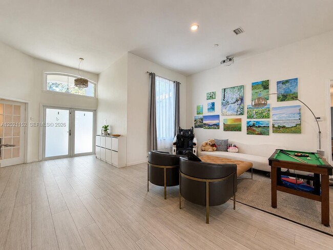 Photo - 2616 Oakbrook Ct