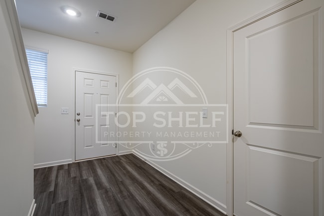 Photo - 2010 Ayla Dr