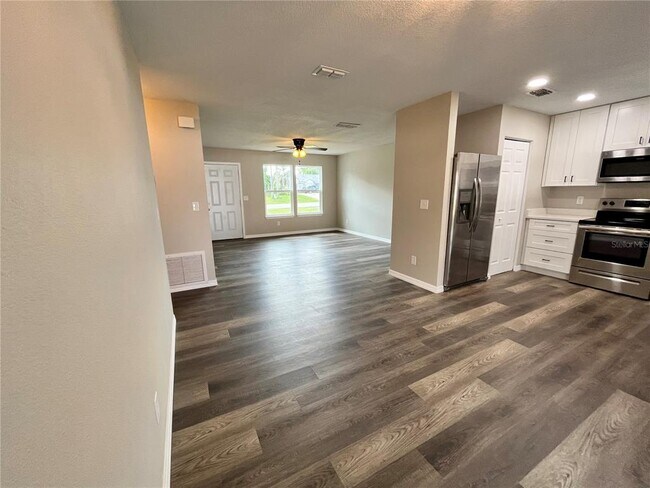 Photo - 1494 Courtland Blvd
