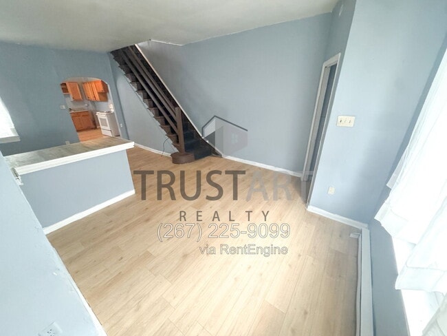 Photo - 3110 Custer St