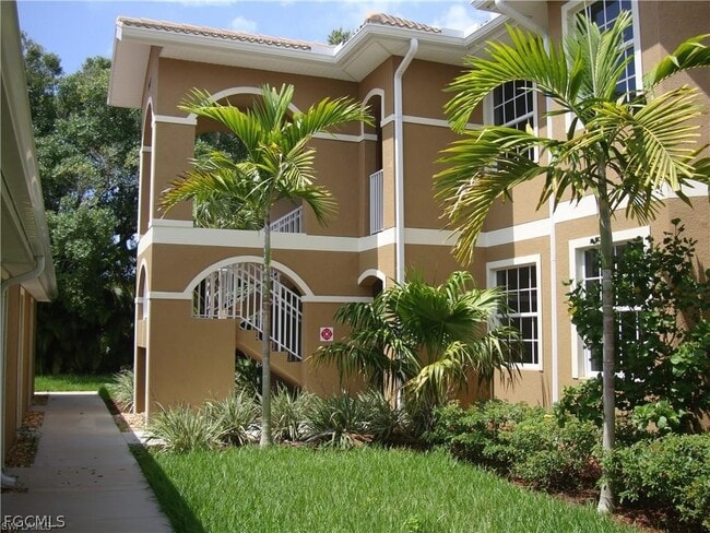 Photo - 1096 Winding Pines Circle Unit 205