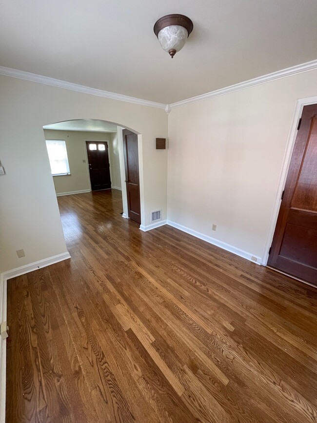 dining room to living room - 29 Pleasant Ridge Ave Unit 2