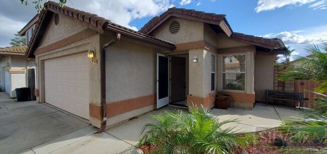 Photo - 2 Bedroom Santa Maria home available!