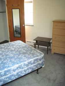 Photo - 105 E John St