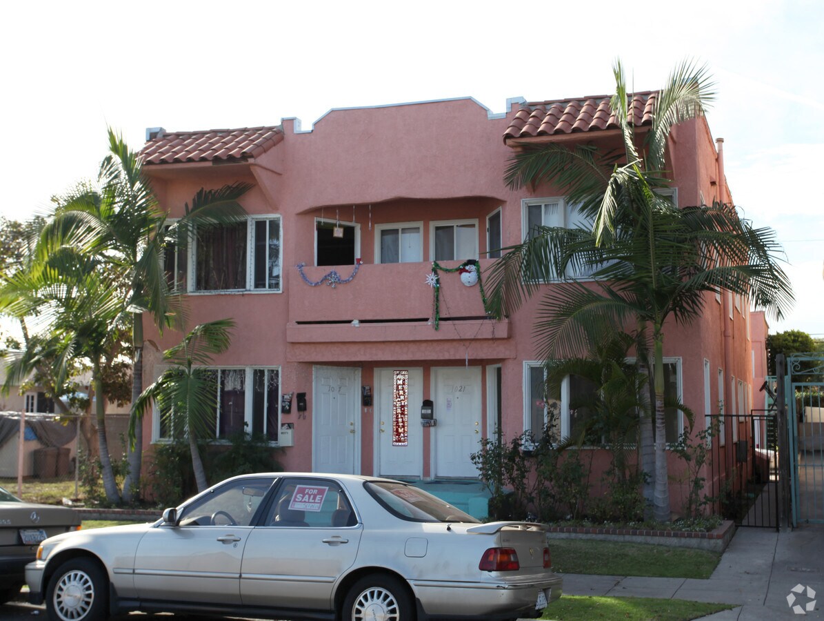 Photo - 1017-1019 Orizaba Ave