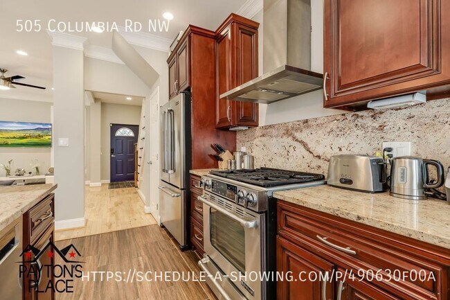 Photo - 505 Columbia Rd NW