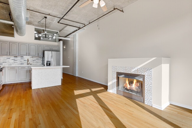 Living room and Kitchen - 933 W Van Buren St Unit 803