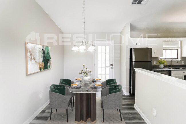 Photo - 2124 Mallard Way