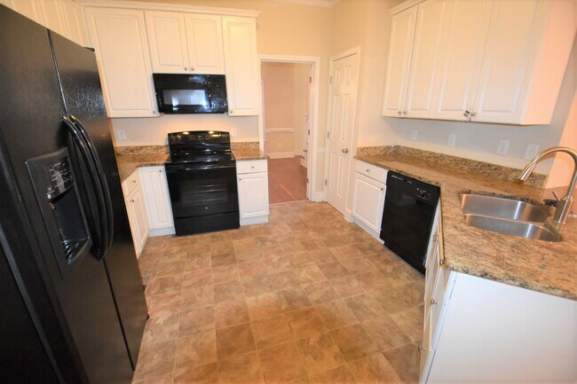 Photo - 4360 Riverlake Way