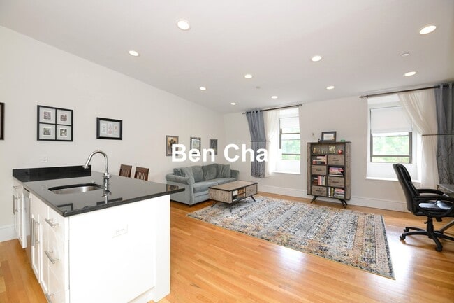 Photo - 87 Third St Unit 1B