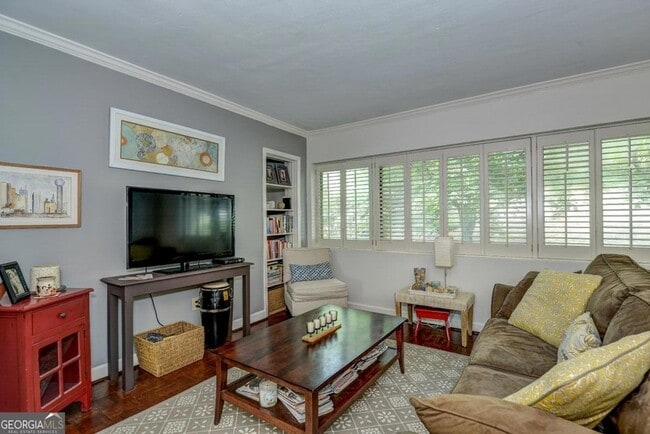 Photo - 282 Ardmore Cir NW Unit 2