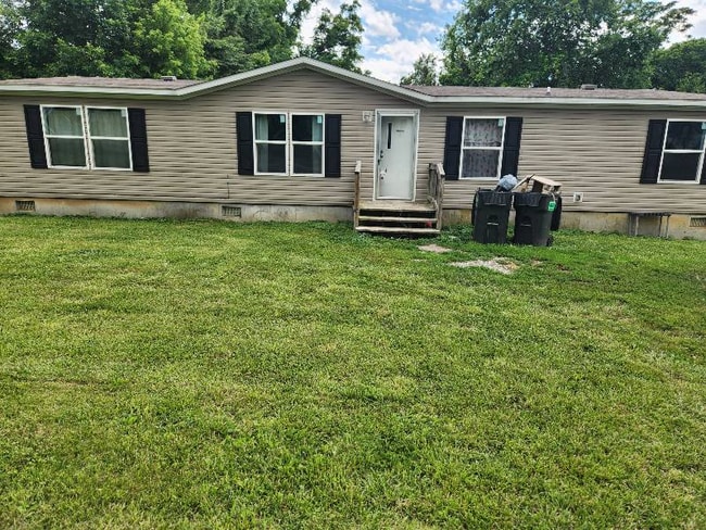 Building Photo - 1205 3rd Ave