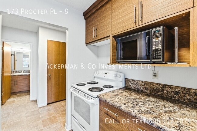 Photo - 173 Procter Pl Unité 8