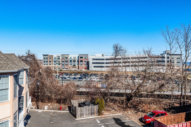 Photo - 105 Adamecs Way Unit 105