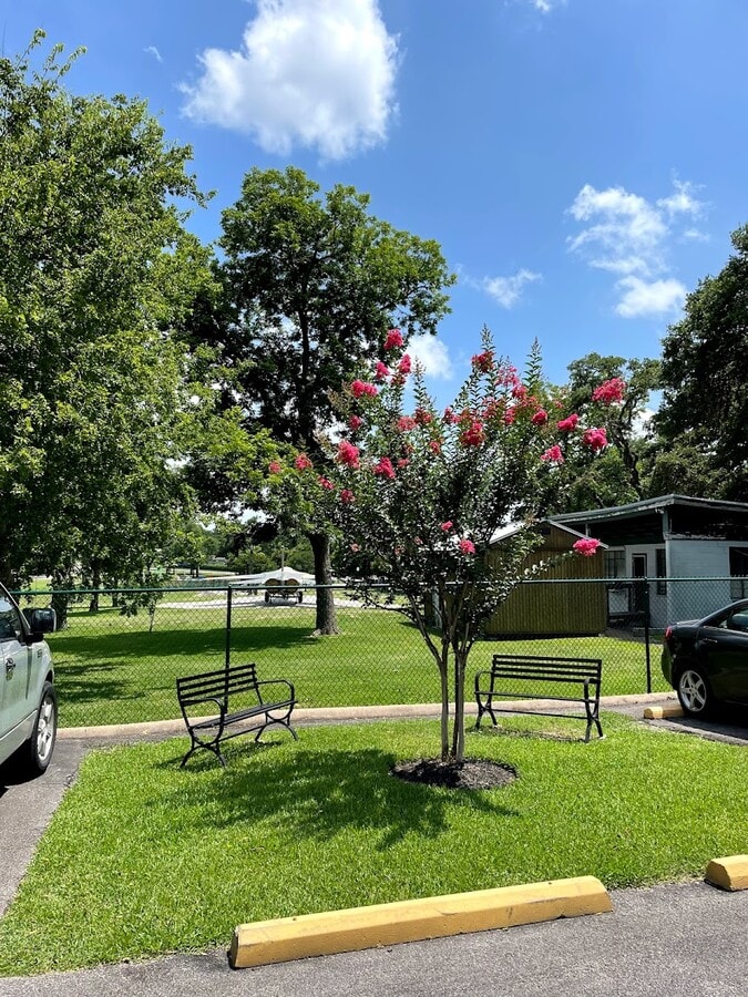 Photo - North Park Apartments