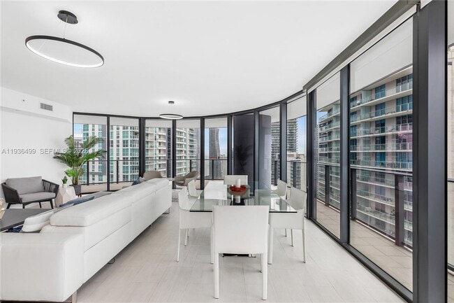Photo - 1000 Brickell Plaza Unit 3902