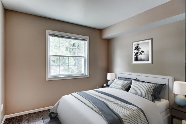 Foxfire West Apartments