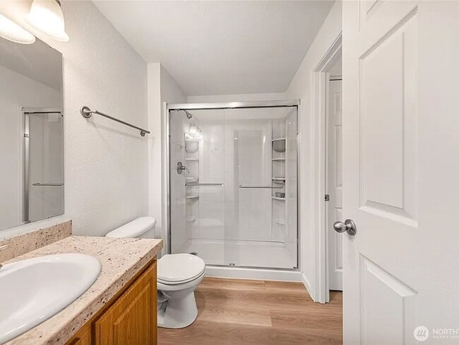 Photo - Modern First-Floor 1BR Condo | Near Totem Lake, Juanita Beach & Major Tech Employers Unit D117
