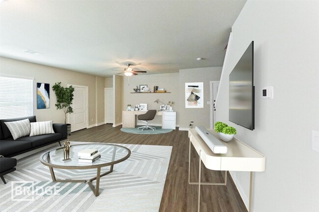 Photo - 305 Huisache St