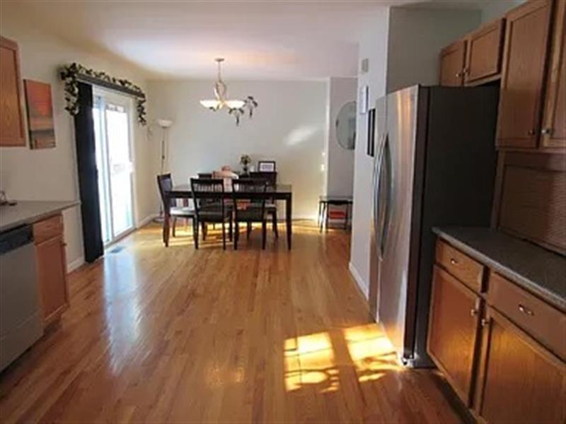 Photo - Quiet neighborhood, Ideal for young familie