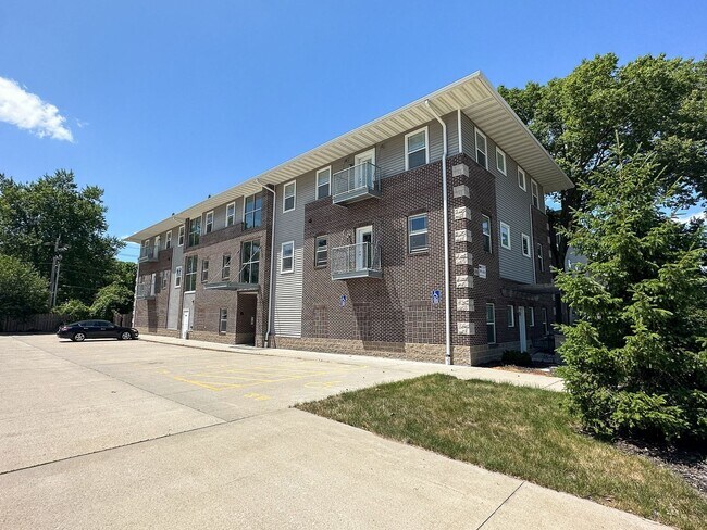 135 Campus