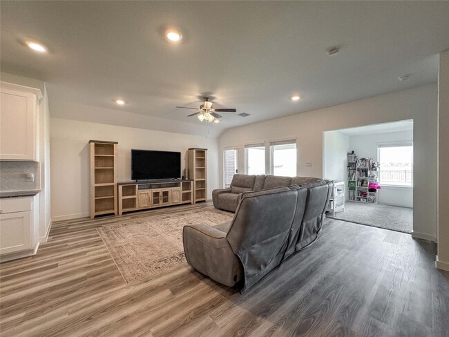 Photo - 8706 Marlow Dr