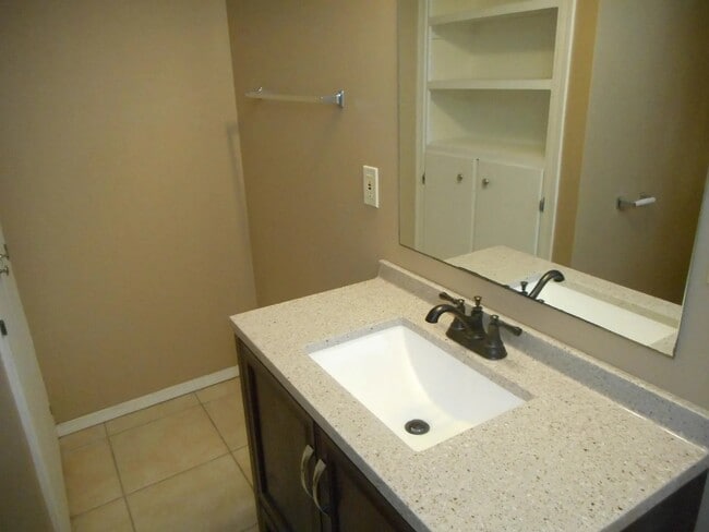 Photo - 3124 N Brookfield St