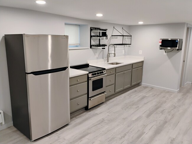 Photo - 3609 W Forest Park Ave Unit #2