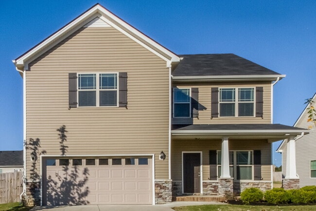 Building Photo - 8005 Lakota Ct