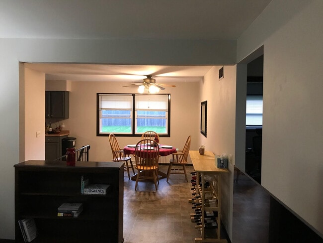 Photo - 204 Bruns St