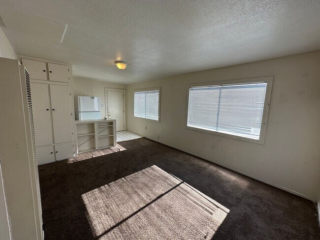 Photo - 725 1/2 Kern St Apt B -- West Valley Real Estate