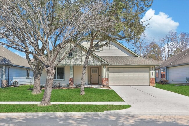 Building Photo - 19310 Young Oak St