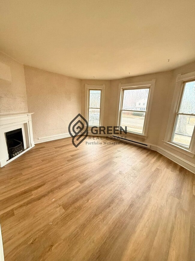 Photo - 464 S Harrison Ave Unit 1