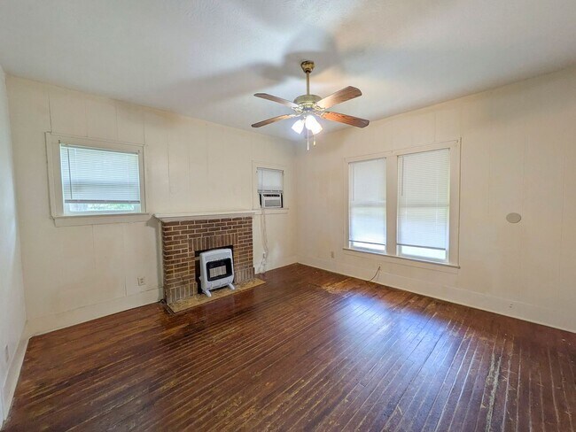 Photo - 2225 Fillmore St