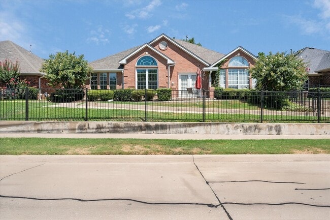 Photo - 2313 Ragland Rd