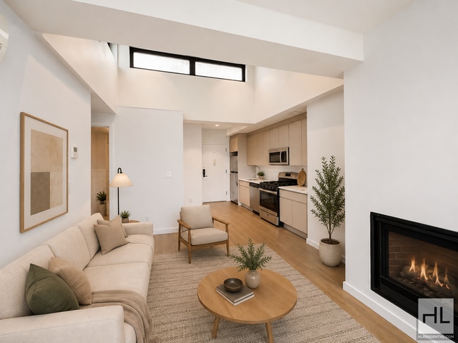 Bushwick Avenue / Spacious Penthouse 2-Bed with Balcony
