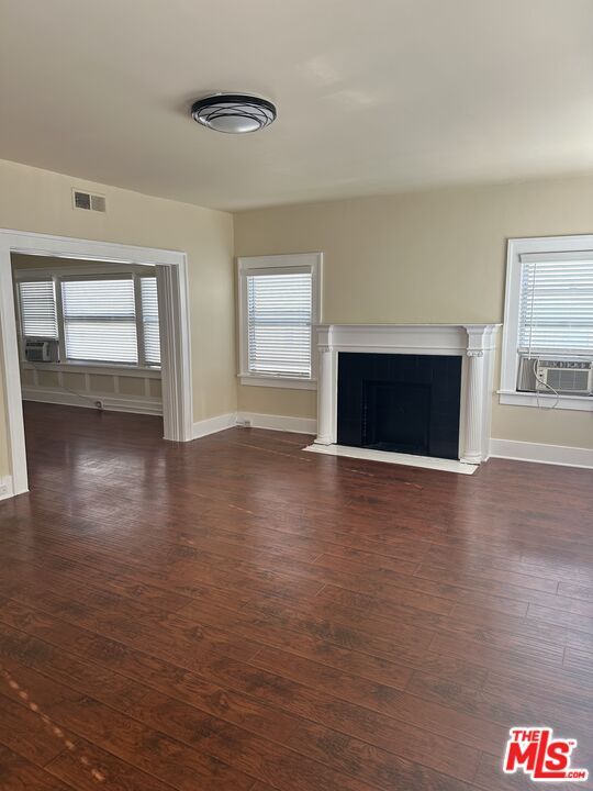 Photo - 1404 S St Andrews Pl