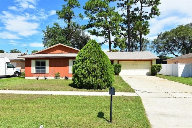 Building Photo - 405 Wekiva Rapids Dr