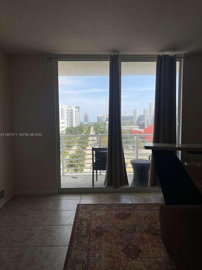 Photo - 18800 NE 29th Ave Unit 711