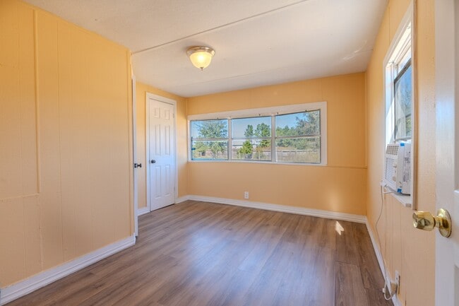 Building Photo - 125 Rd 5814