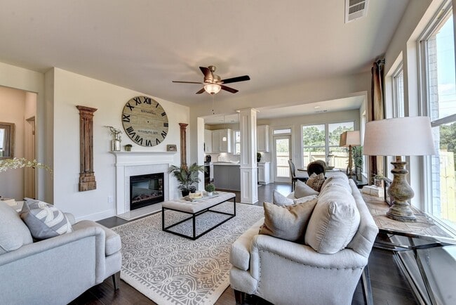 Photo - 108 Auburn Gate Ln