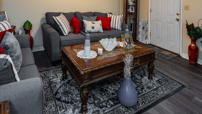Photo - Magnolia Manor Apartment Homes Unit 2603 McLelland Street apt 4
