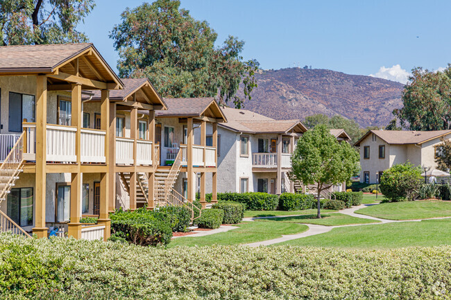 Mountain Views - Alder Woods Apartments