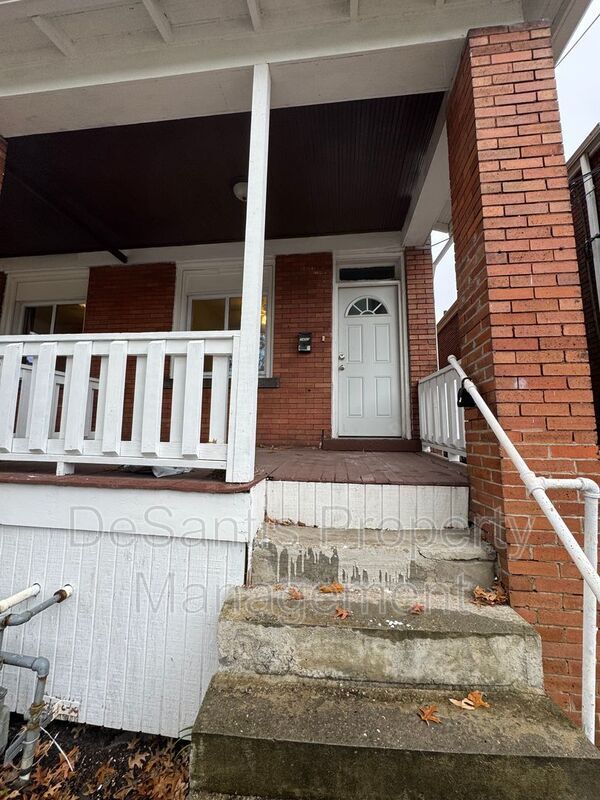 Photo - 2450 Starkamp St Unidad #2