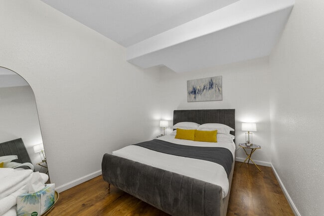 Photo - 5913 Normar Pl