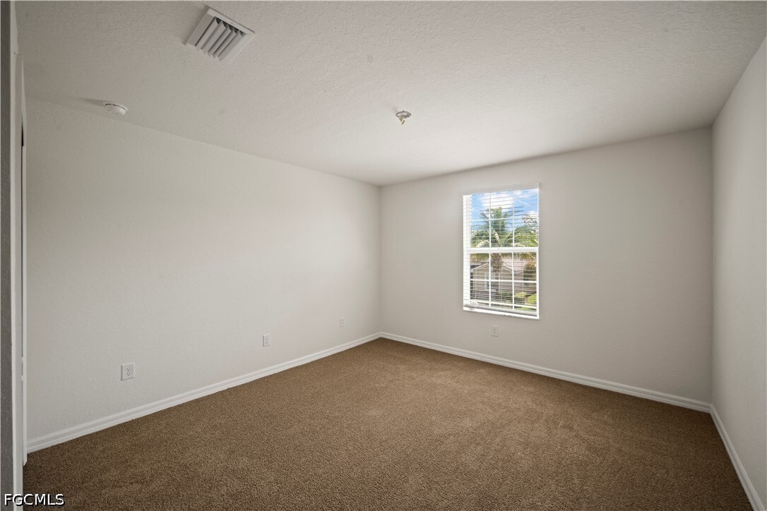 Photo - 4234 Bluegrass Dr