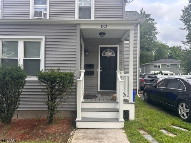 Photo - 132 Stevens Ave