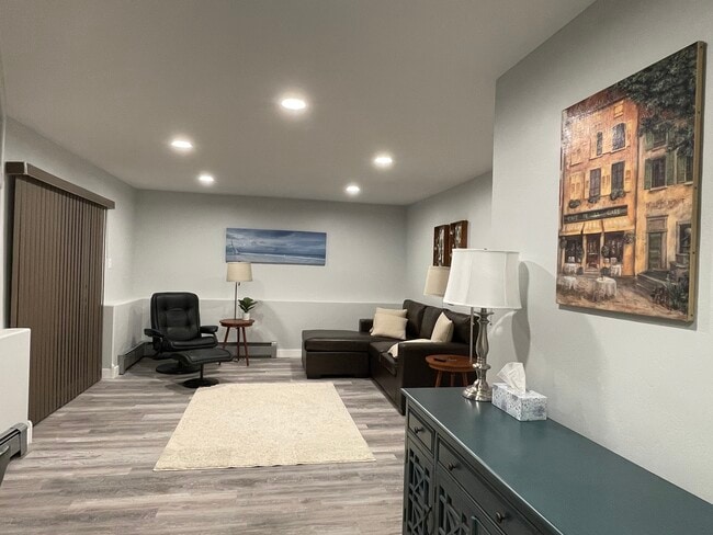 Photo - 1038 S Knollwood Dr Unit 1038 Lower